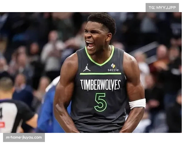 爱德华兹强硬单打破解扑防 中距离技艺重回战术工具箱